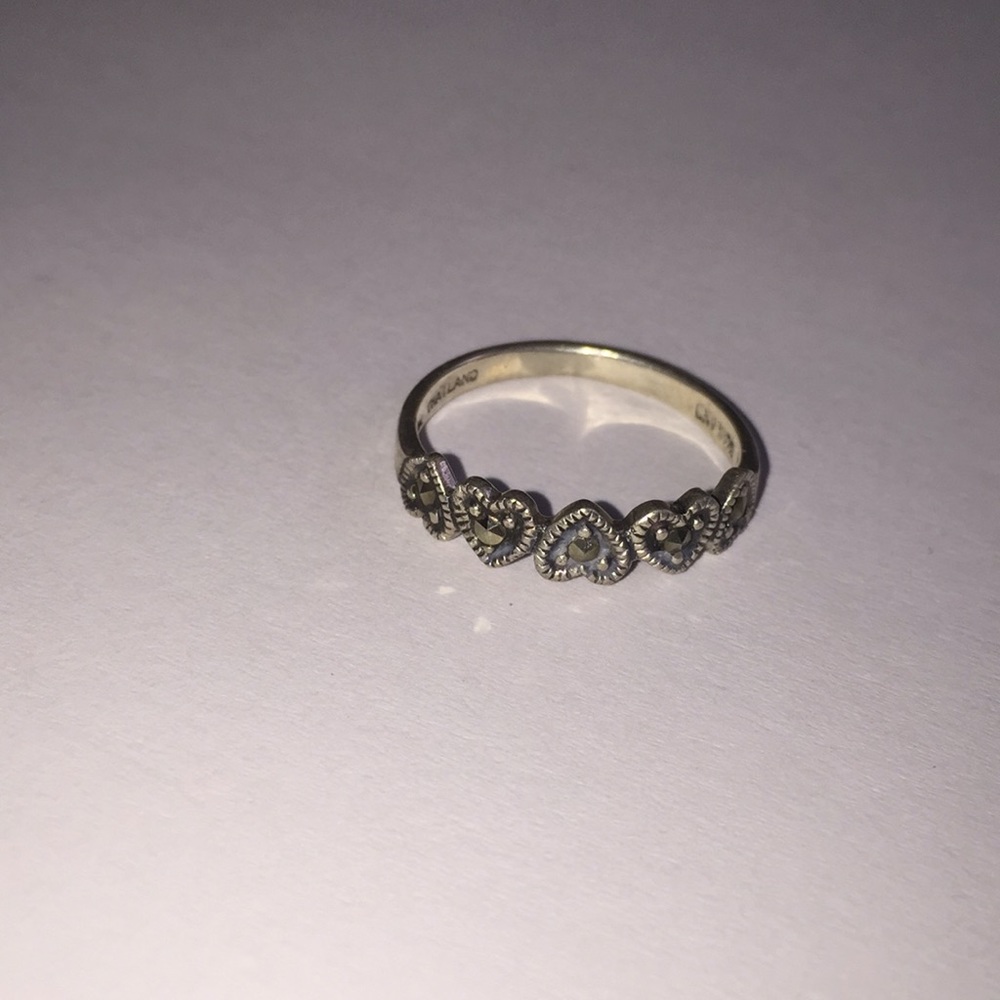 Heart ring - Picture 2 of 5